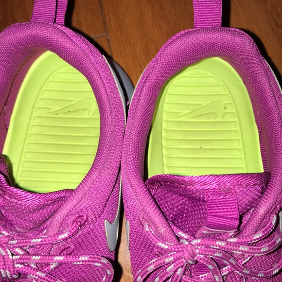 Fuchsia Rosche Run - Picture 5 of 8